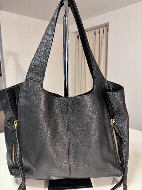 Vince Camuto Corla Black Pebbled Leather Expandable Tote / Slouchy Hobo Bag EUC